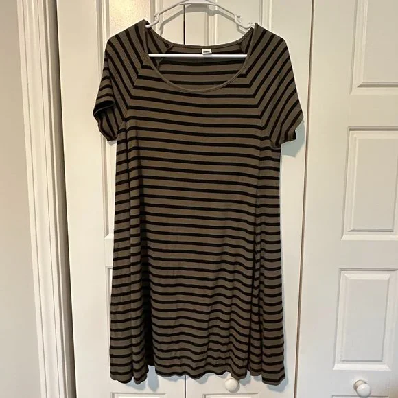 Old Navy | Dresses | Old Navy Olive Green Black Short Sleeve Striped Dress  Womens Size Medium | Poshmark